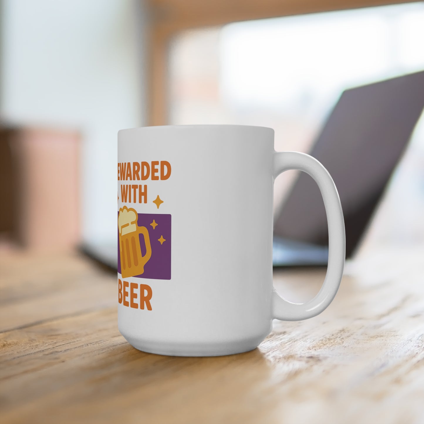 Keramische tas: powered by Coffee, rewarded with beer